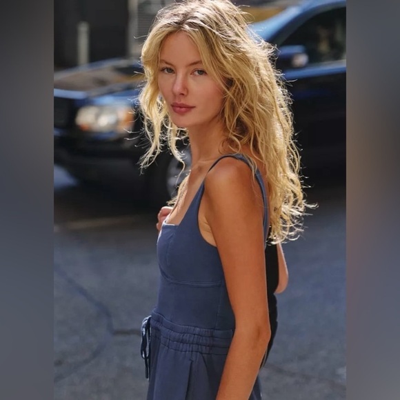 FP Movement Women's Inbound Onesie
NWT - Picture 6 of 8